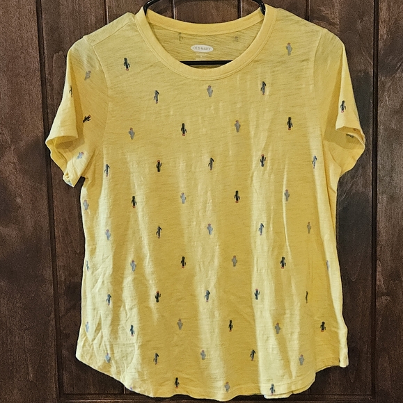 Old Navy Tops - Old Navy Yellow Cactus Pattern Everywear Cotton T-shirt
